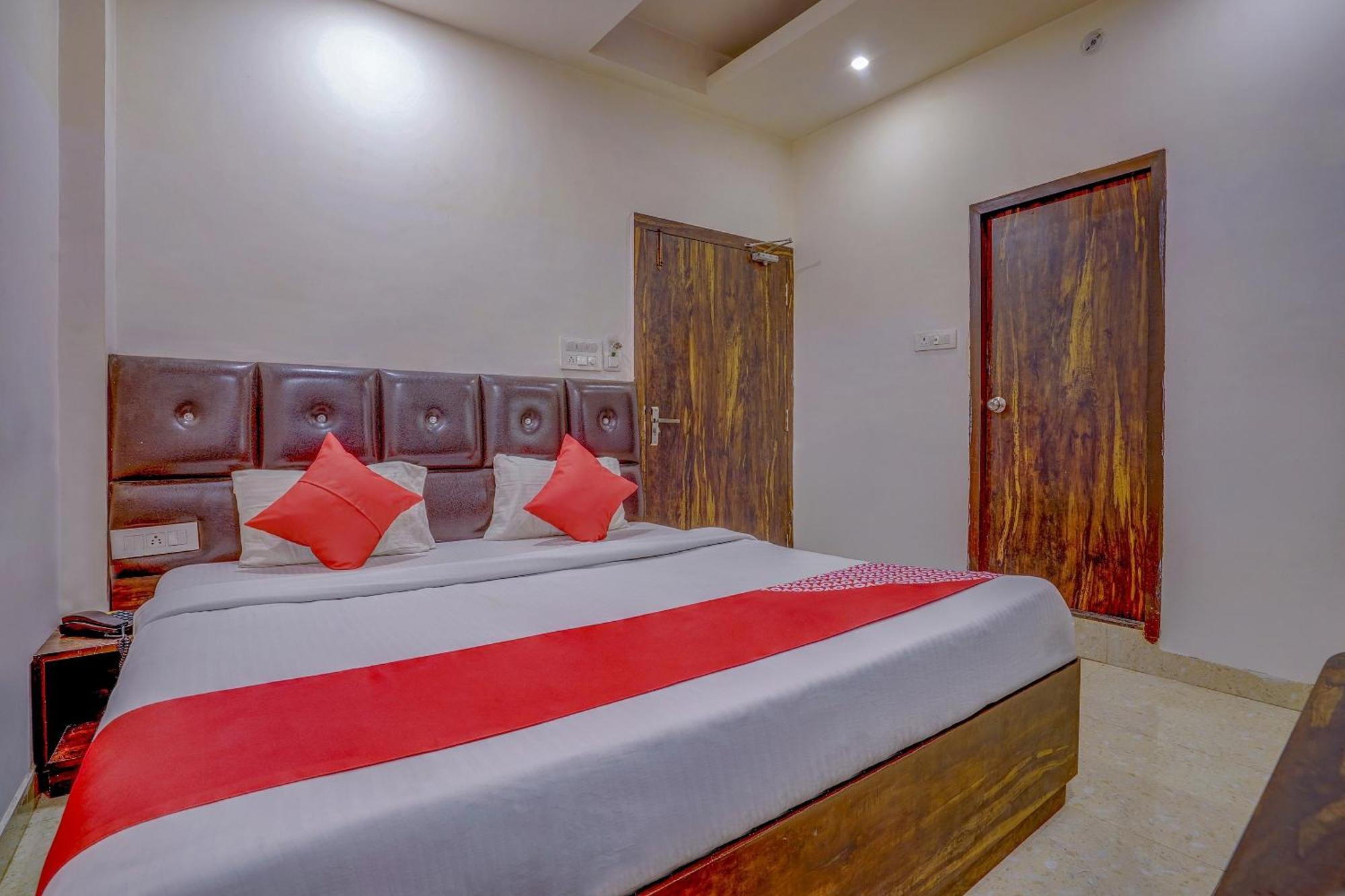 Super Hotel O Traveller Inn لاكناو المظهر الخارجي الصورة