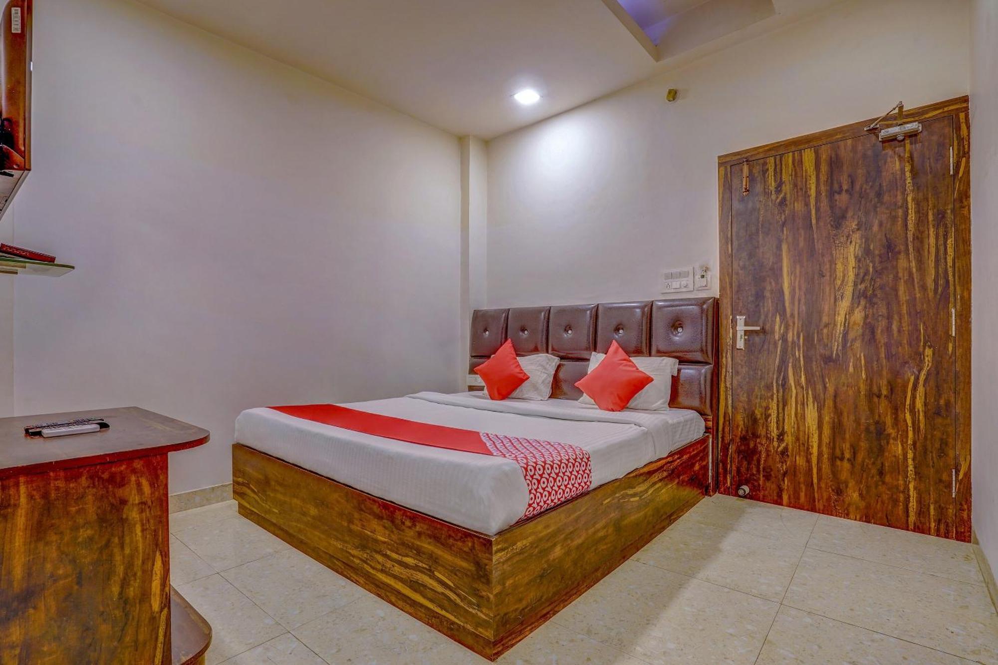 Super Hotel O Traveller Inn لاكناو المظهر الخارجي الصورة