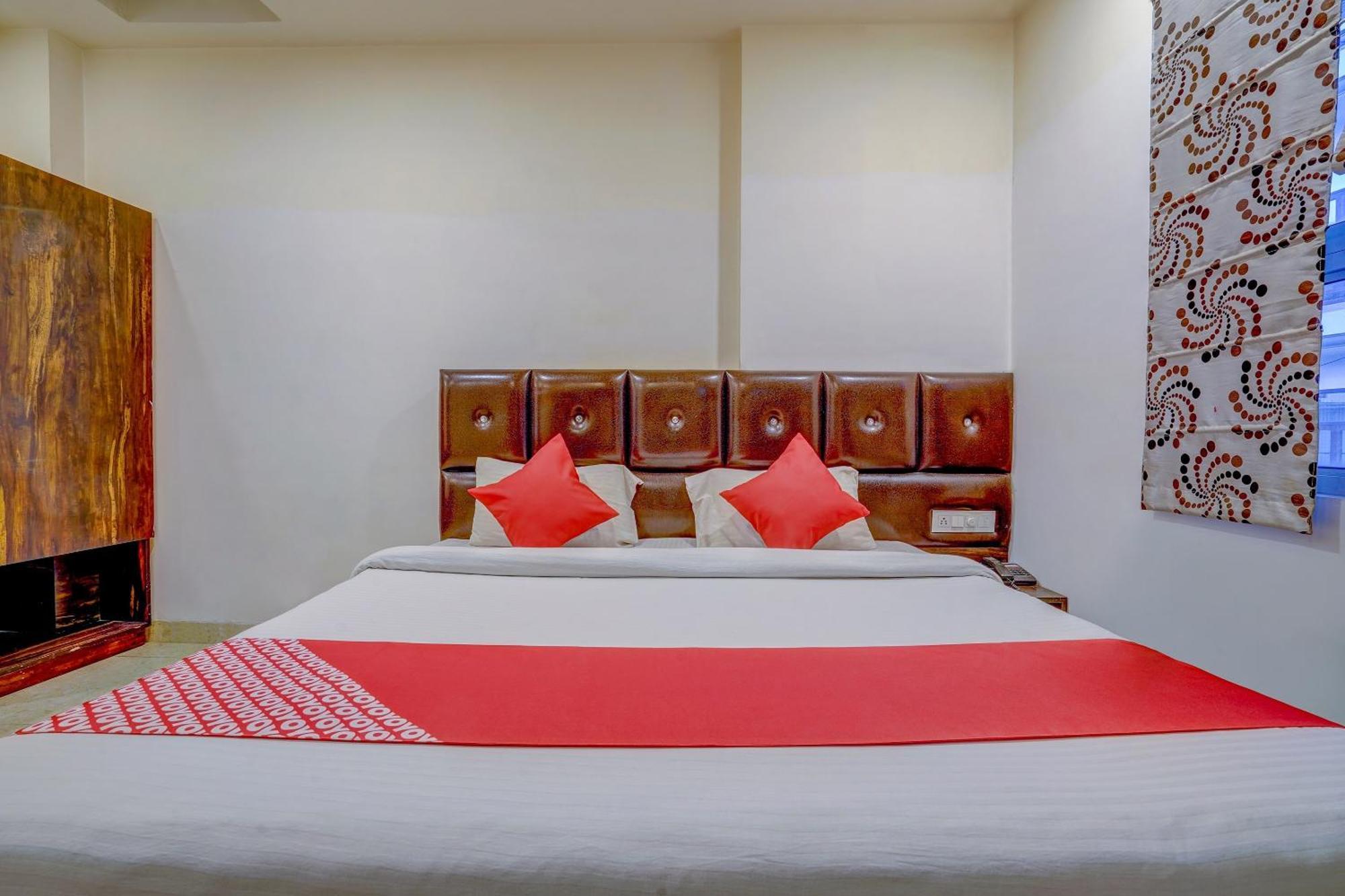 Super Hotel O Traveller Inn لاكناو المظهر الخارجي الصورة