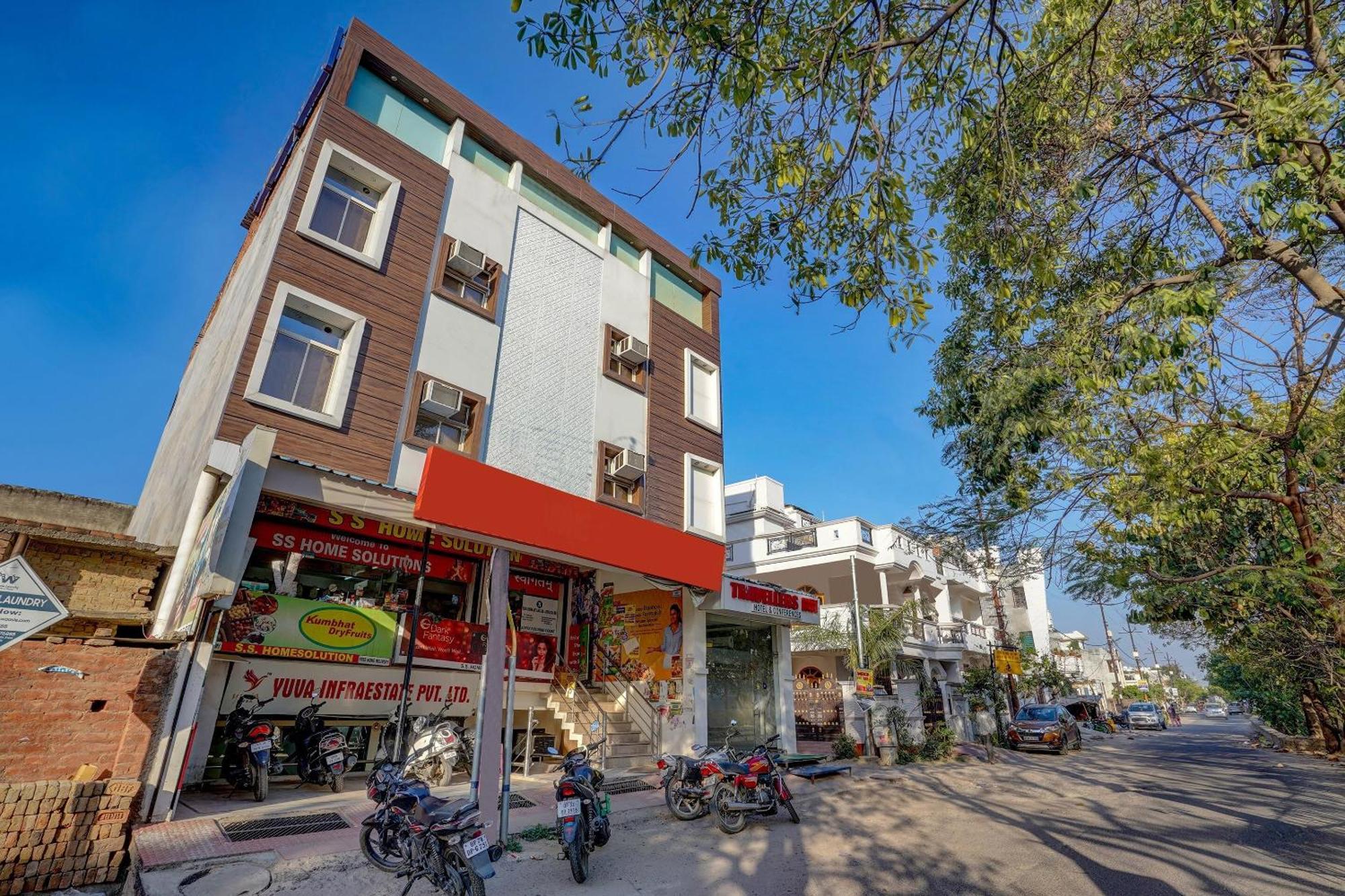 Super Hotel O Traveller Inn لاكناو المظهر الخارجي الصورة